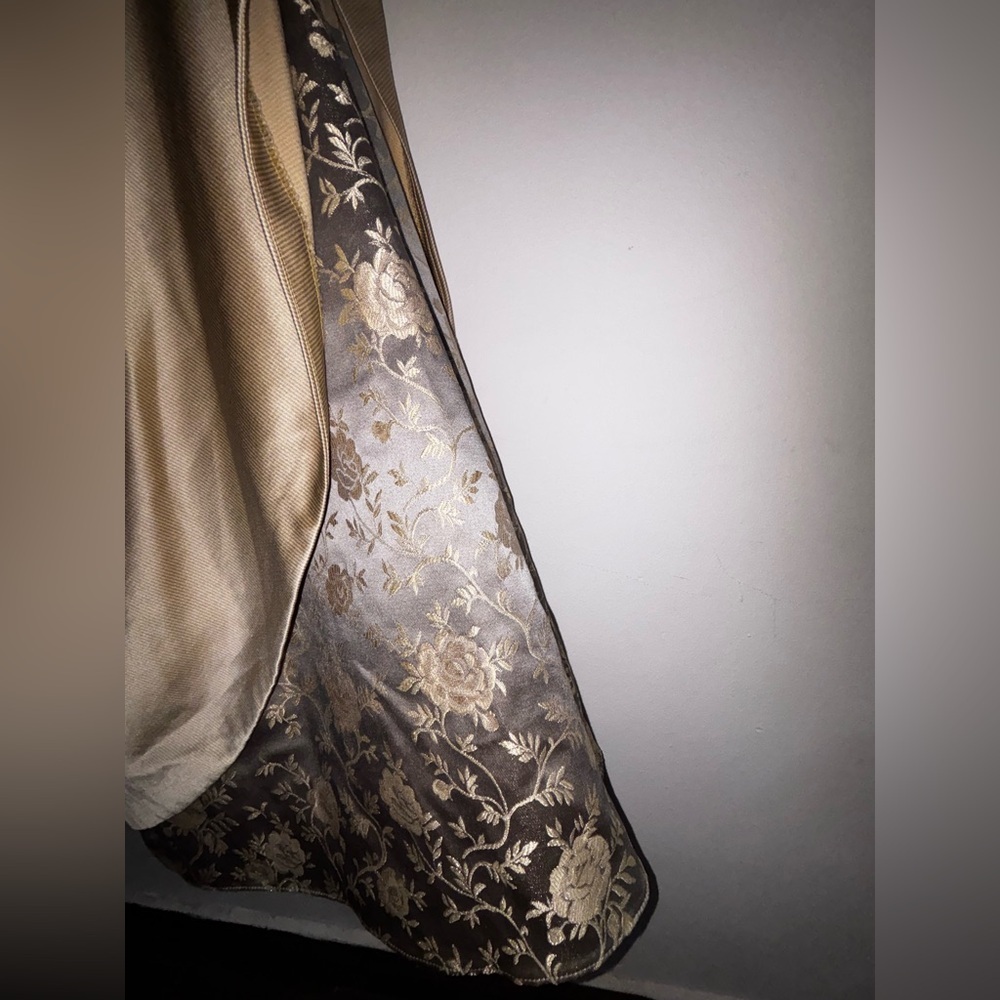 Vintage Elegant Victorian Style Gold Gown with Floral Accents Maxi Dress. - Picture 4 of 11
